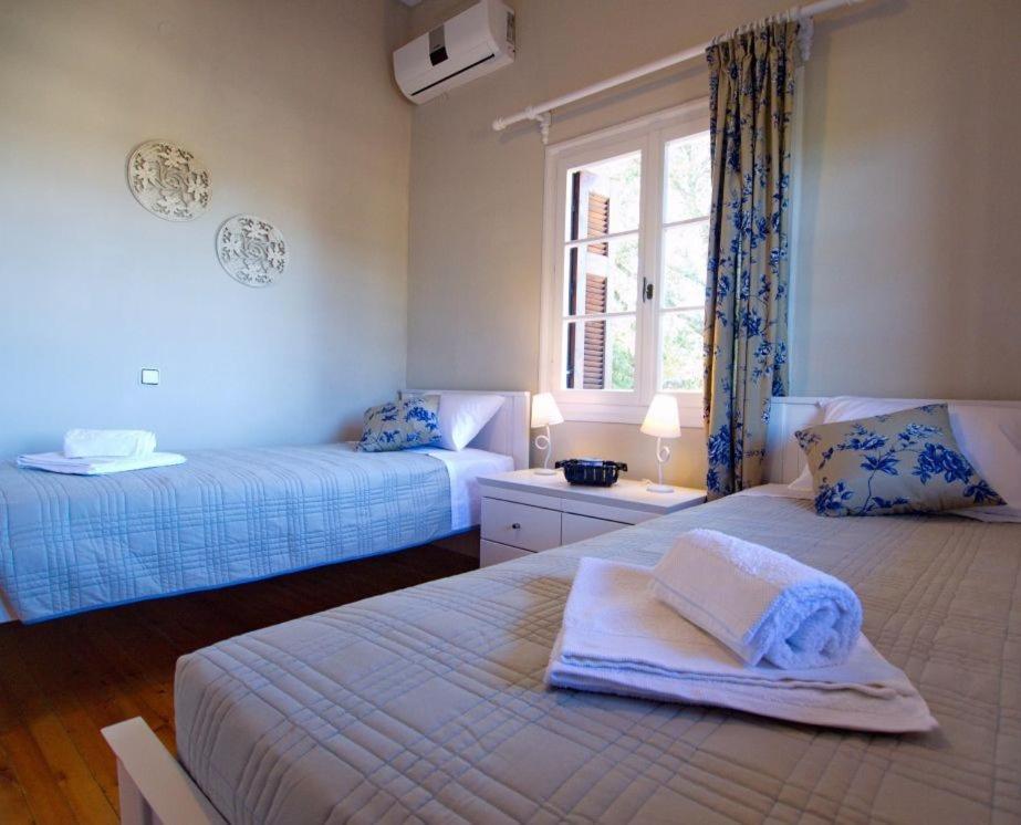 Villa Maragoudi Arménoi 외부 사진