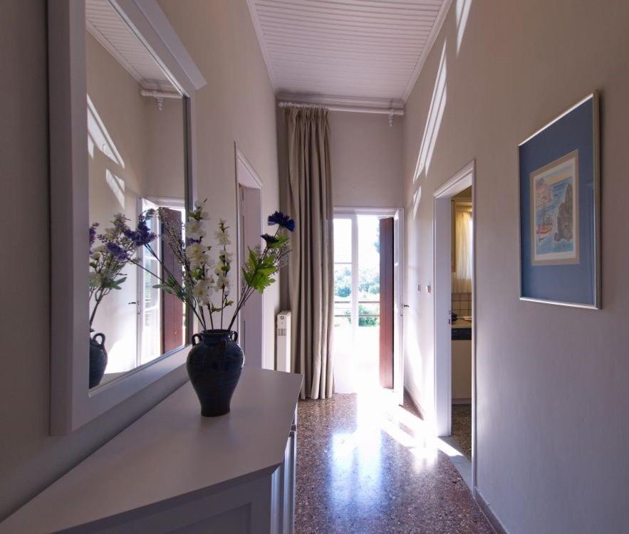 Villa Maragoudi Arménoi 외부 사진