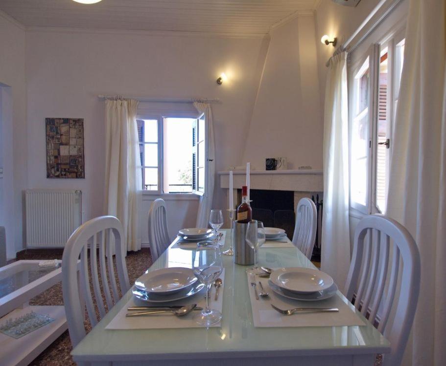 Villa Maragoudi Arménoi 외부 사진